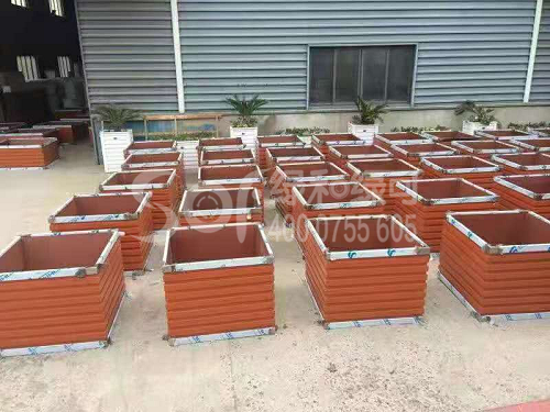城市花箱首選塑木材料，打造生態(tài)環(huán)保新景觀